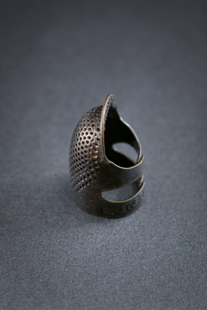 Clover Open Sided Adjustable Thimble