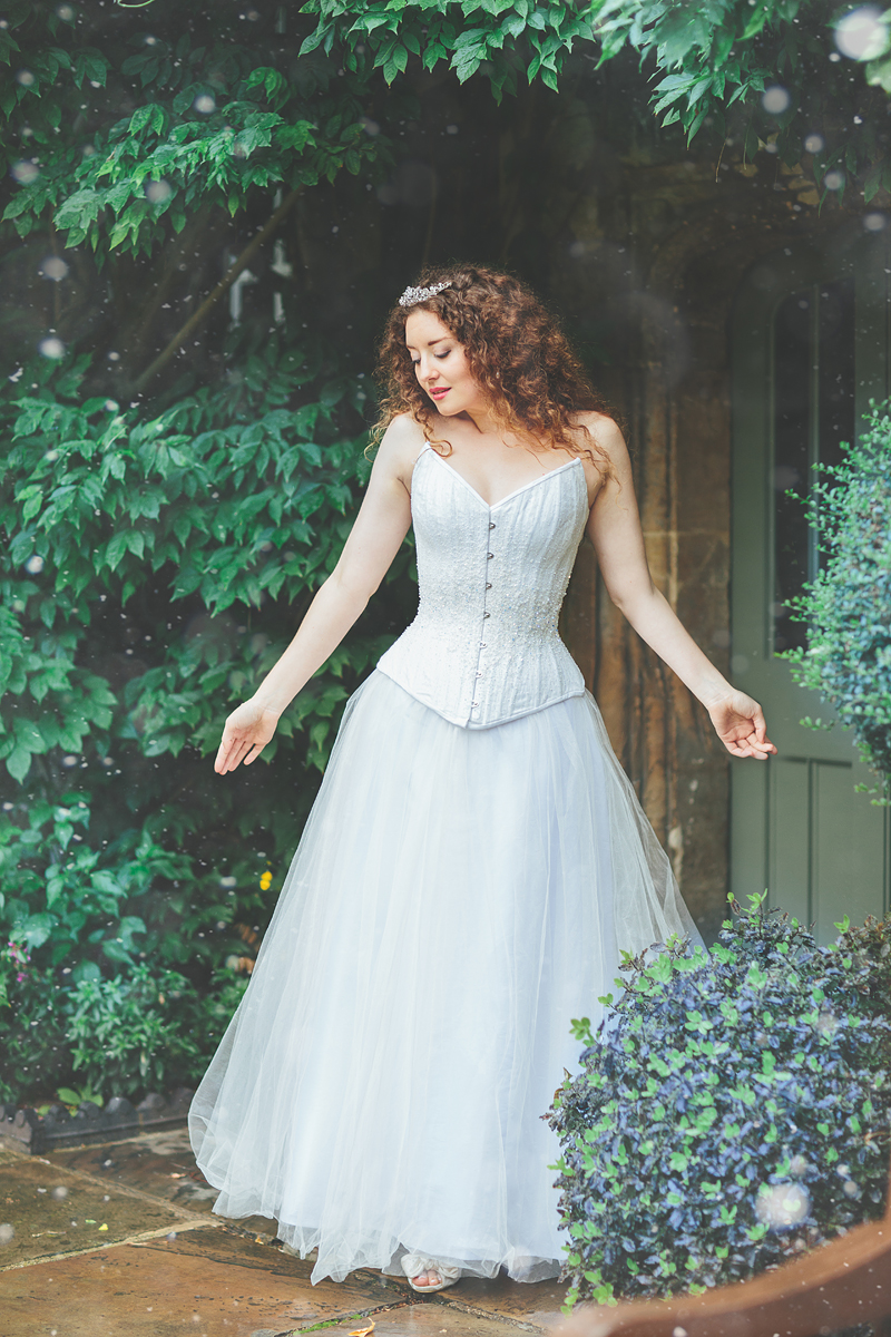 Model Ella Rose in Vanyanis bridal couture © Chris Murray