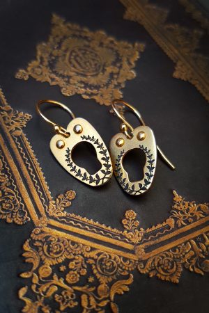 Vanyanis Gold Corset Earrings