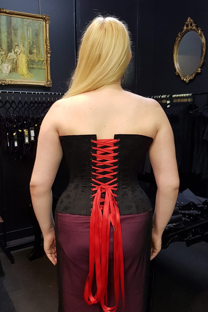Overbust-corsetmaking-student-catherine-back-©-Vanyanis